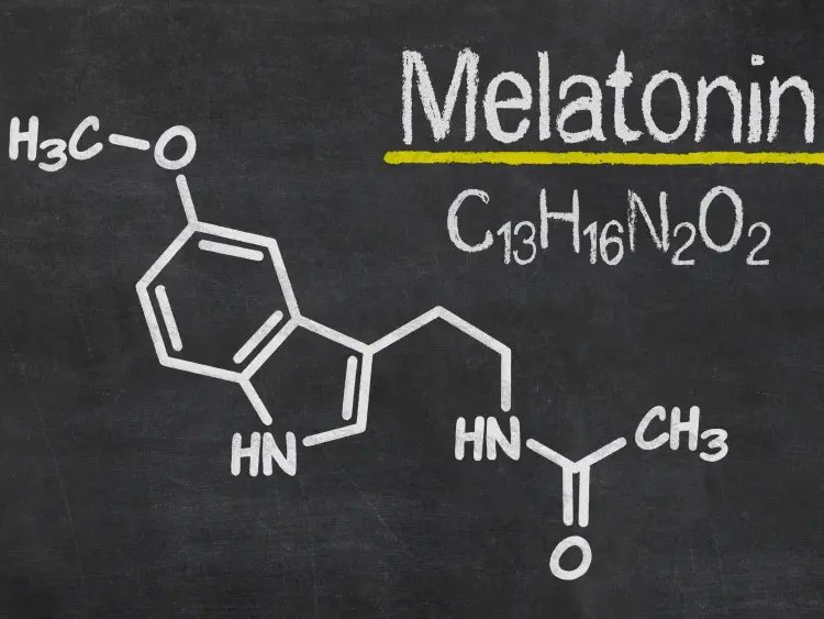 synthetic melatonin vs natural melatonin